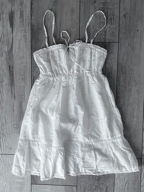 Hollister Y2K Embroidered Babydoll Dress